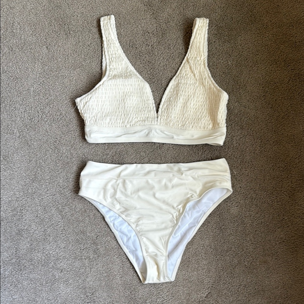 Cupshe Cream Bikini Set